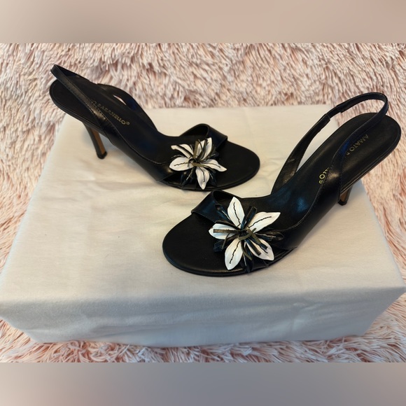 Amato Baranello heel sandals Size 7. - Picture 2 of 4